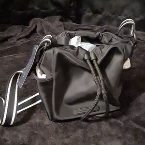 Tommy Hilfiger Crossbody Purse Bag